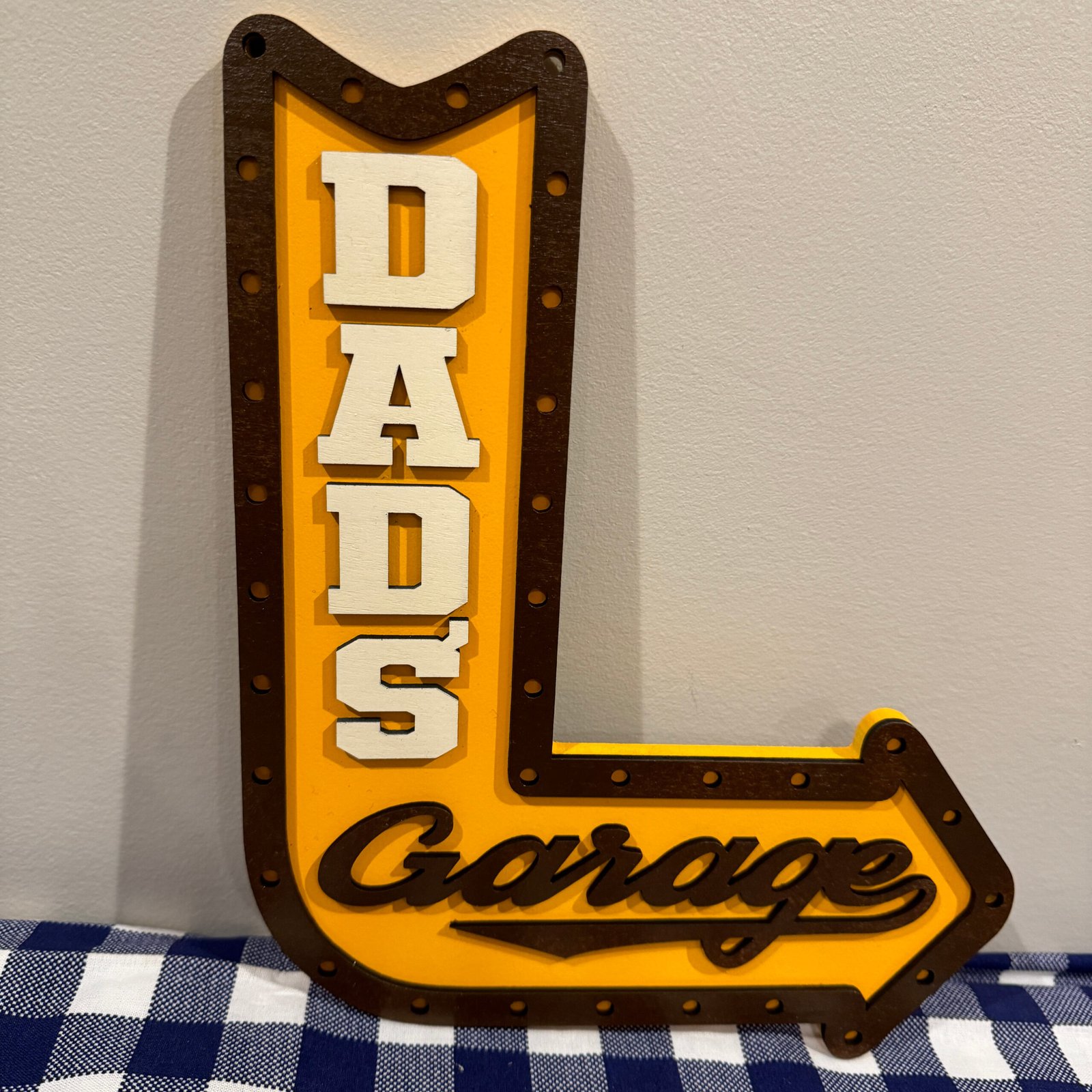 Dads Garage1 Dad's Garage Arrow - Image 1